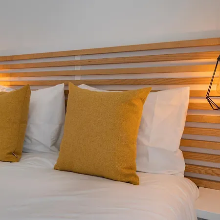 Apartment New By The Metro Iv Lissabon